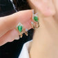 🌸✨ Pendientes de Ojo de Gato con Flores y Brillantes – Elegancia y Romance en Cada Detalle 💖💎